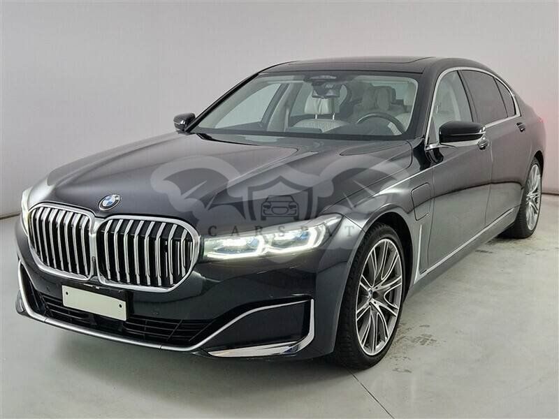 BMW 7 Series Long 745e 2020