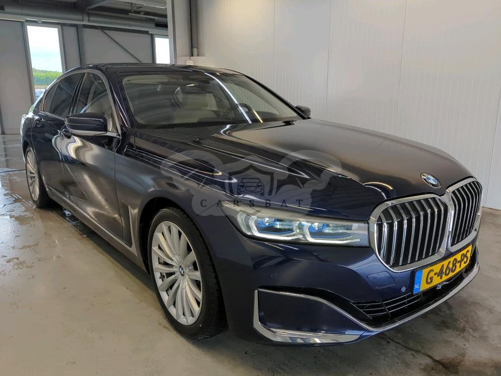 BMW 7 Series 745 2019