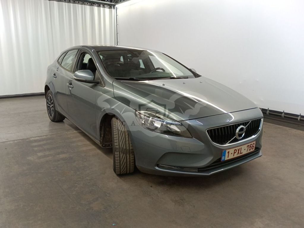 Volvo V40 2.0 Momentum 2016