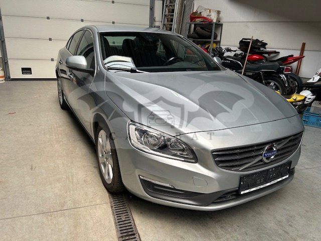 Volvo S60 D2 Momentum 2015