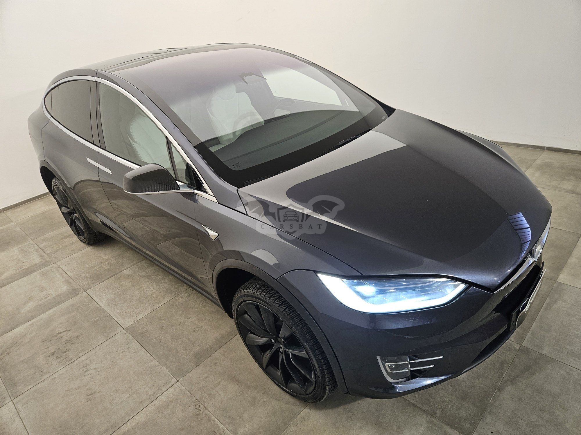 Tesla Model X 2018