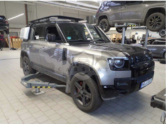 Land Rover Defender 110 2022