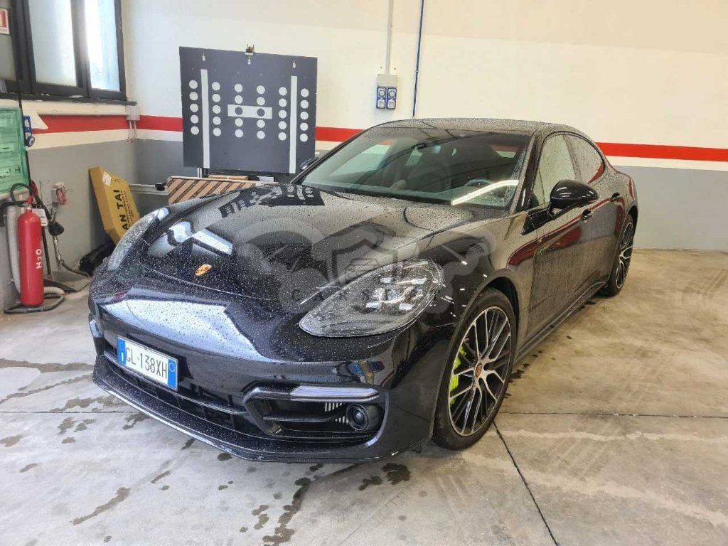 Porsche Panamera S 2022