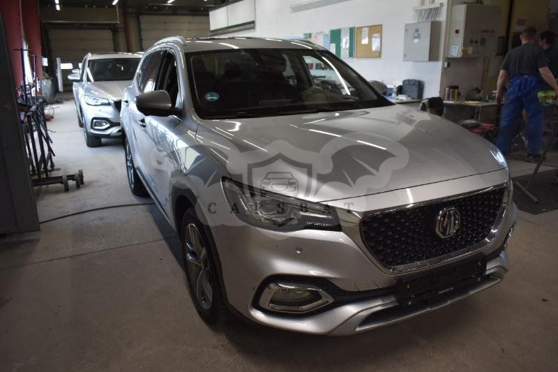 MG EHS Luxury 2022