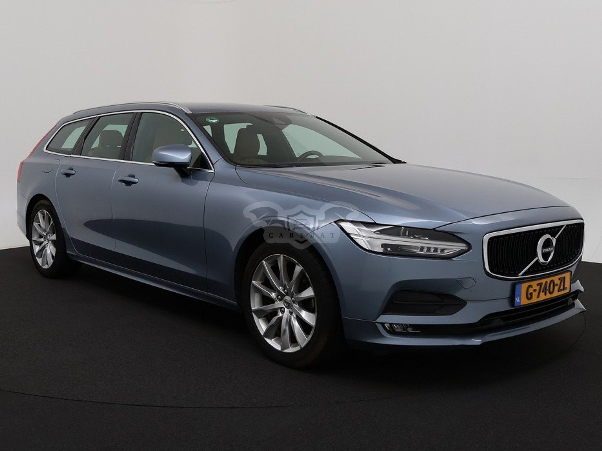Volvo V90 D3 Momentum 2020