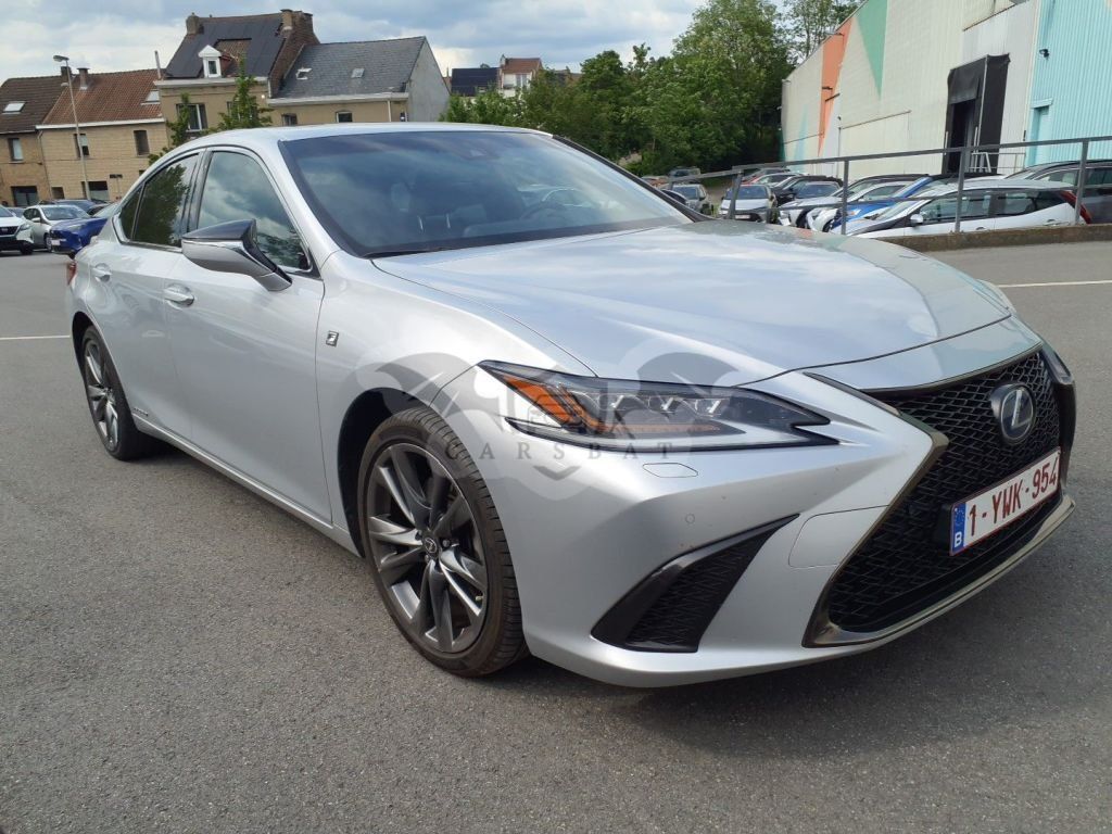 Lexus ES 300h 2021