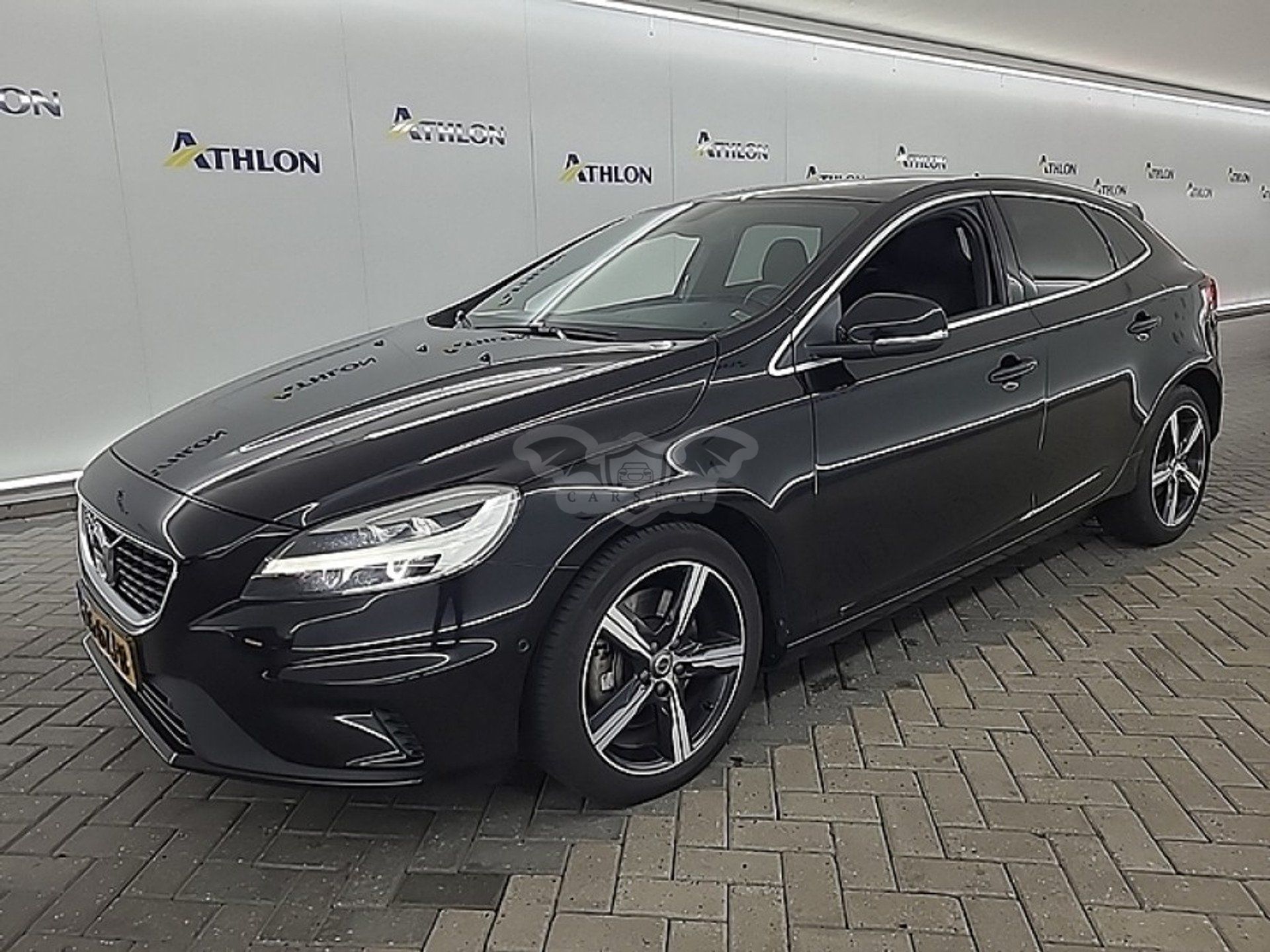 Volvo V40 T3 R-design 2019