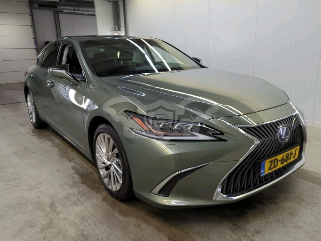 Lexus ES 300h 2019