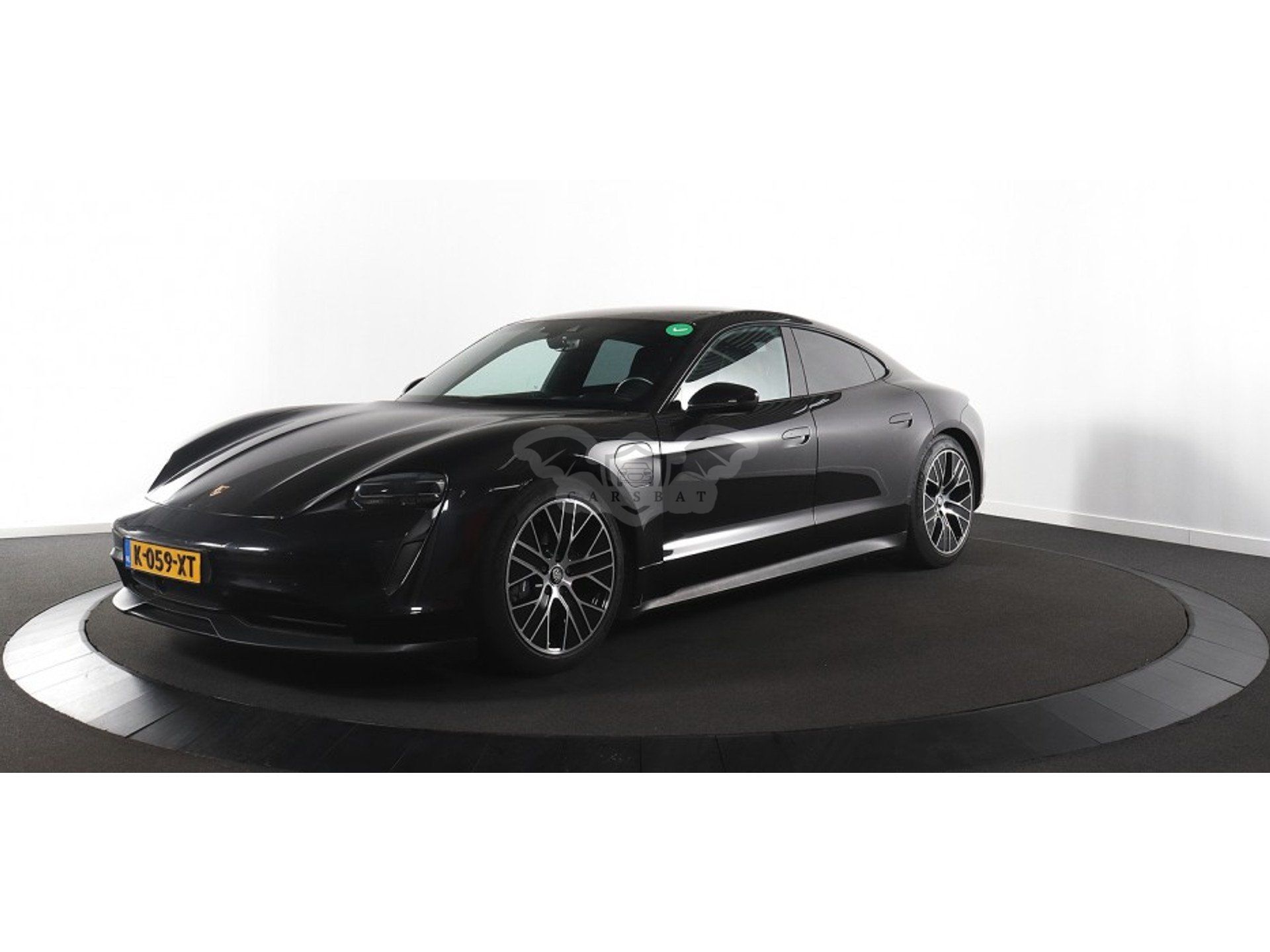Porsche Taycan 79 kWh 2021