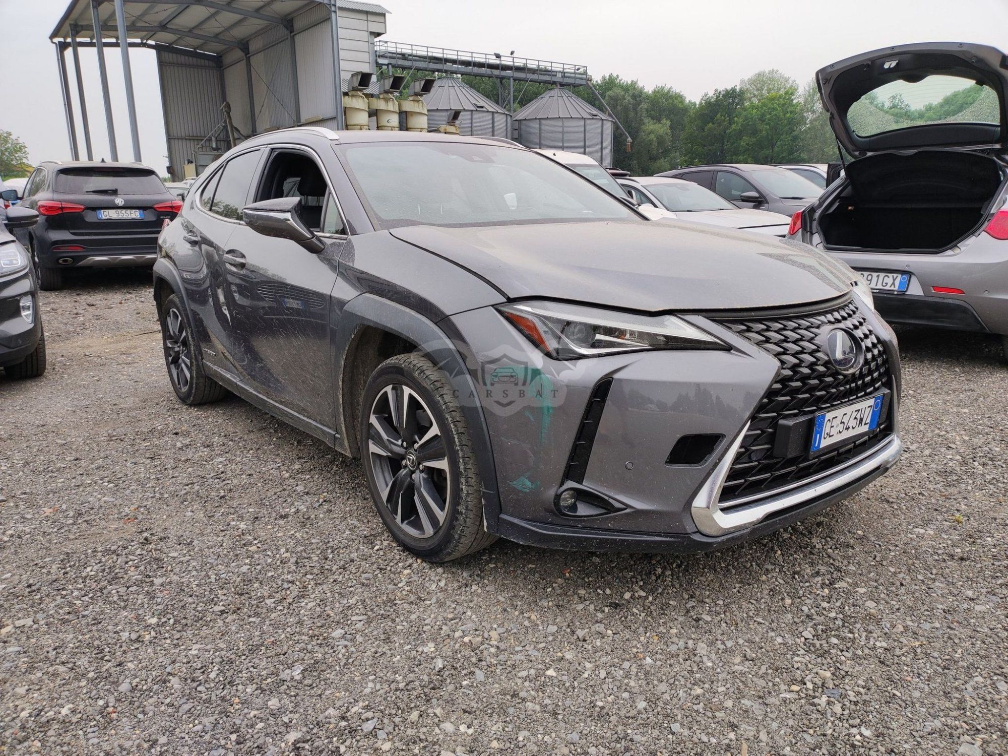 Lexus UX 2021