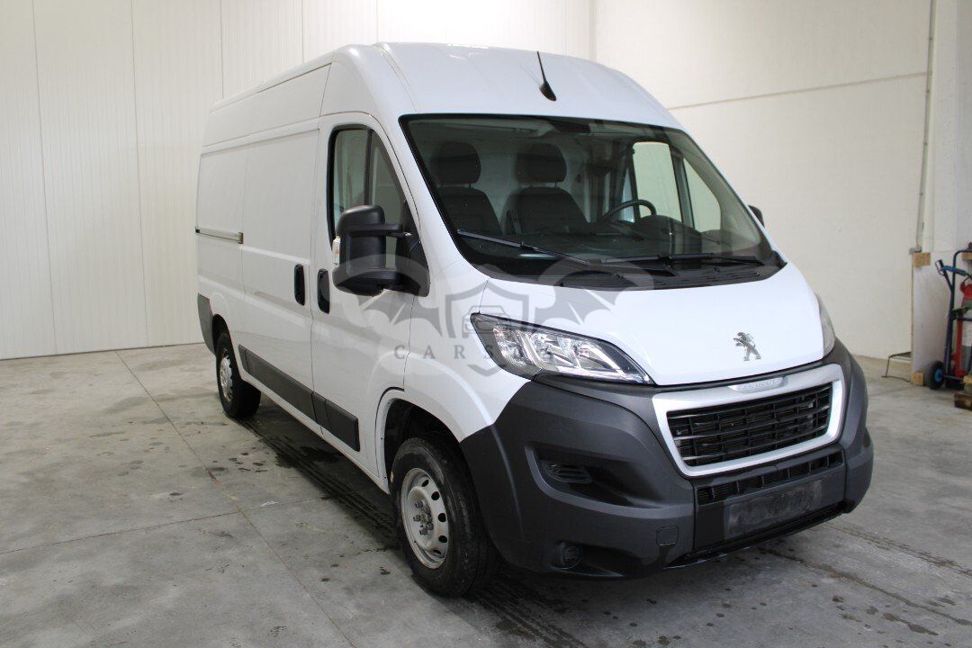 Peugeot Boxer L2H2 Premium 2022