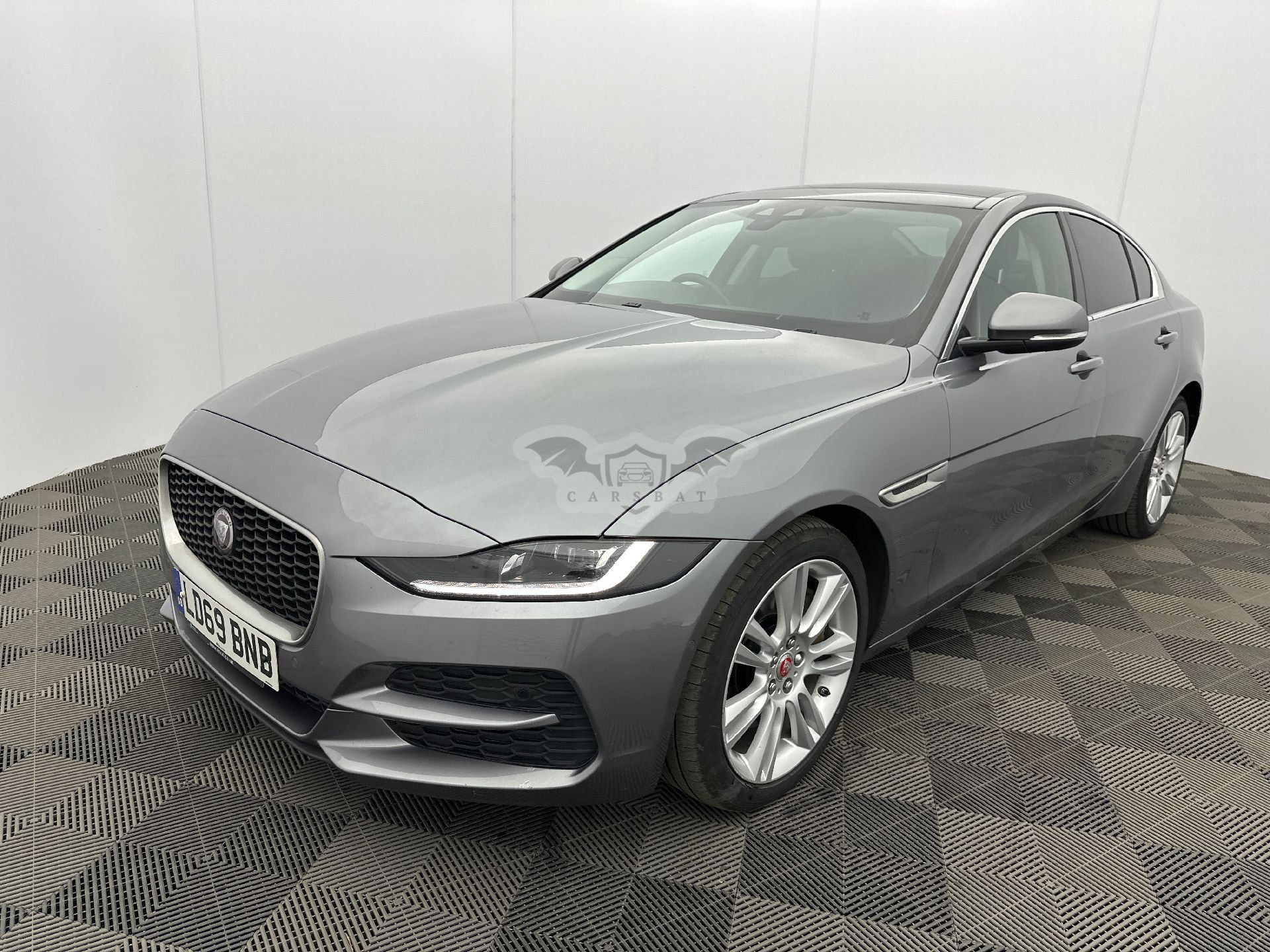 Jaguar XE 2.0d SE 2019