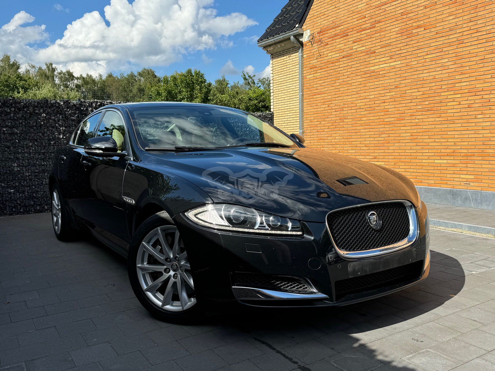 Jaguar XF 3.0 Luxury 2012