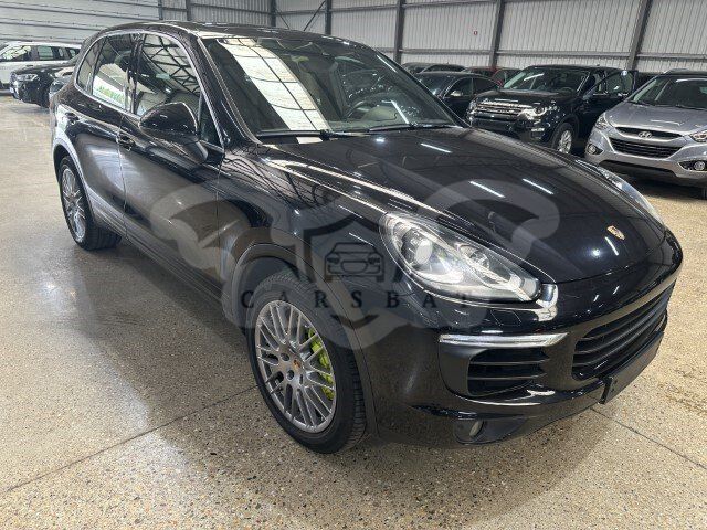 Porsche Cayenne 3.0i 2015