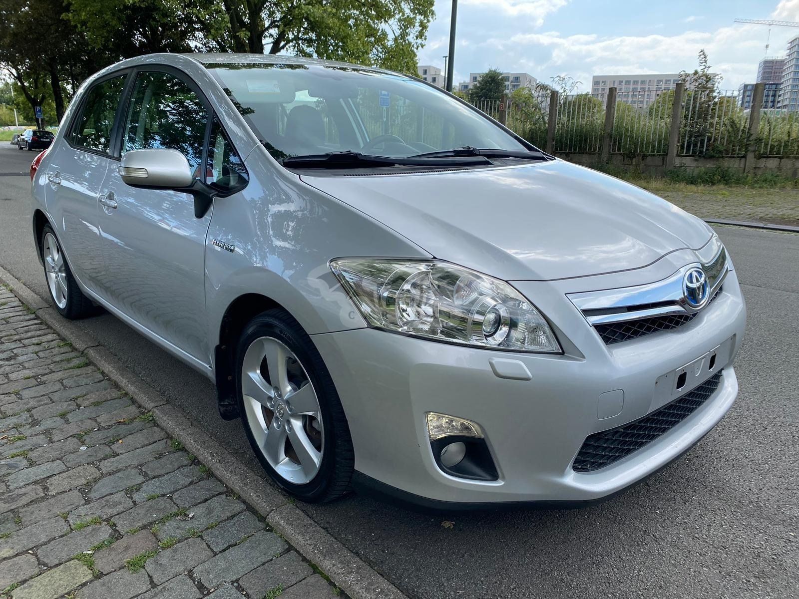 Toyota Auris 1.8 2011