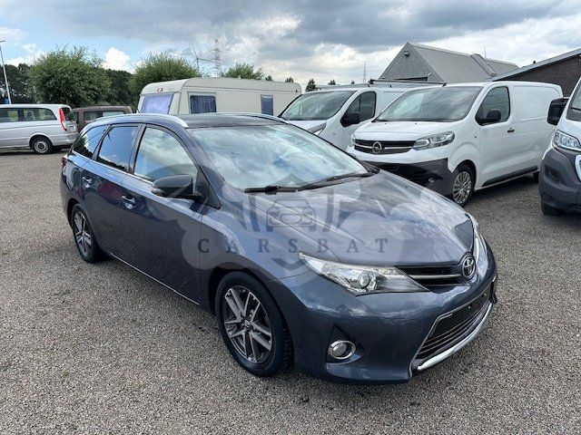 Toyota Auris 1.3 2015