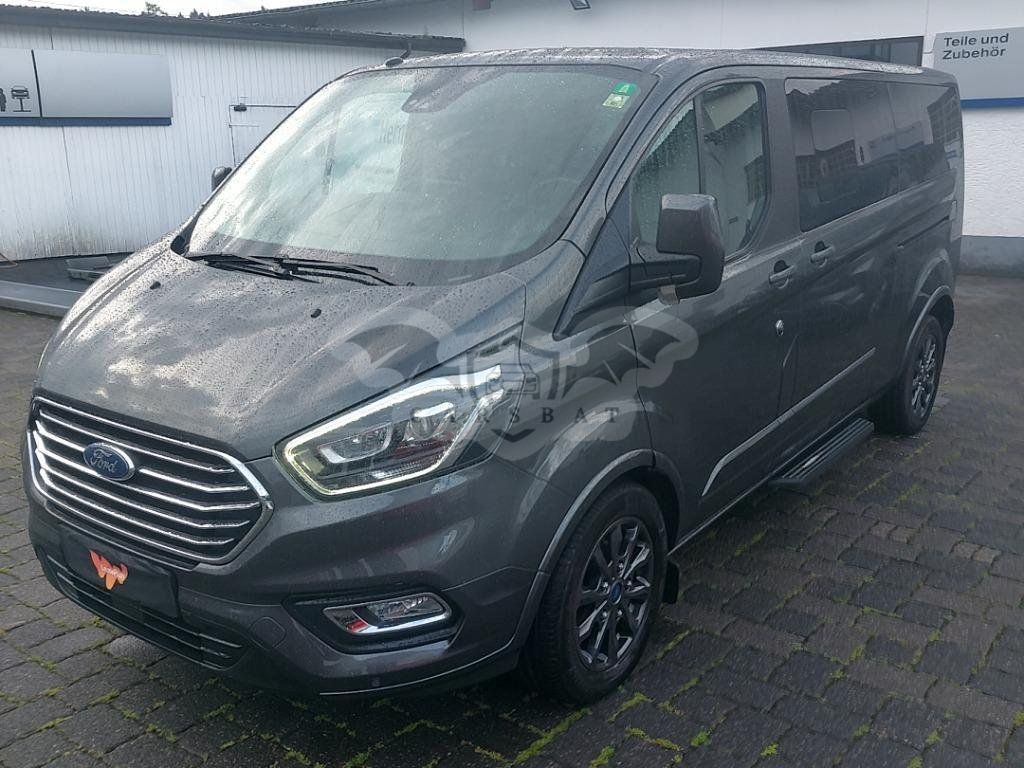 Ford Tourneo Custom L2H1 2019