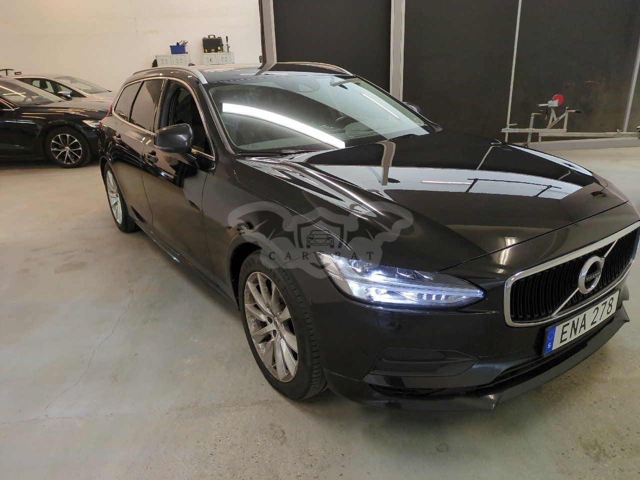 Volvo V90 D4 Momentum 2019