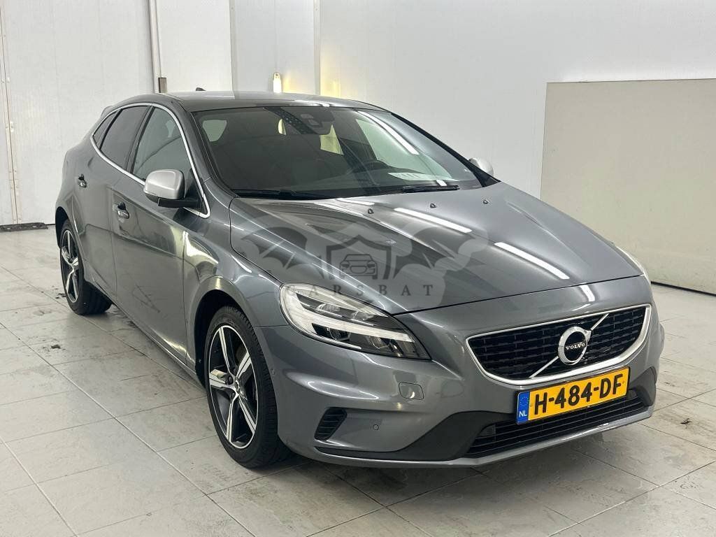 Volvo V40 T3 Polar 2020