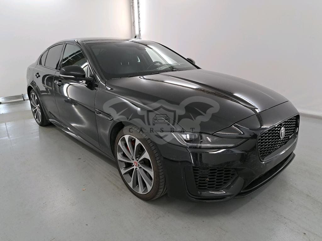 Jaguar XE 2.0 R-Dynamic Black 2021