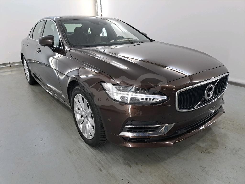 Volvo S90 T8 Momentum 2018
