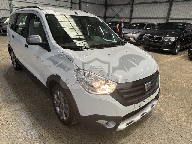 Dacia Lodgy 1.2 TCe Stepway 2015