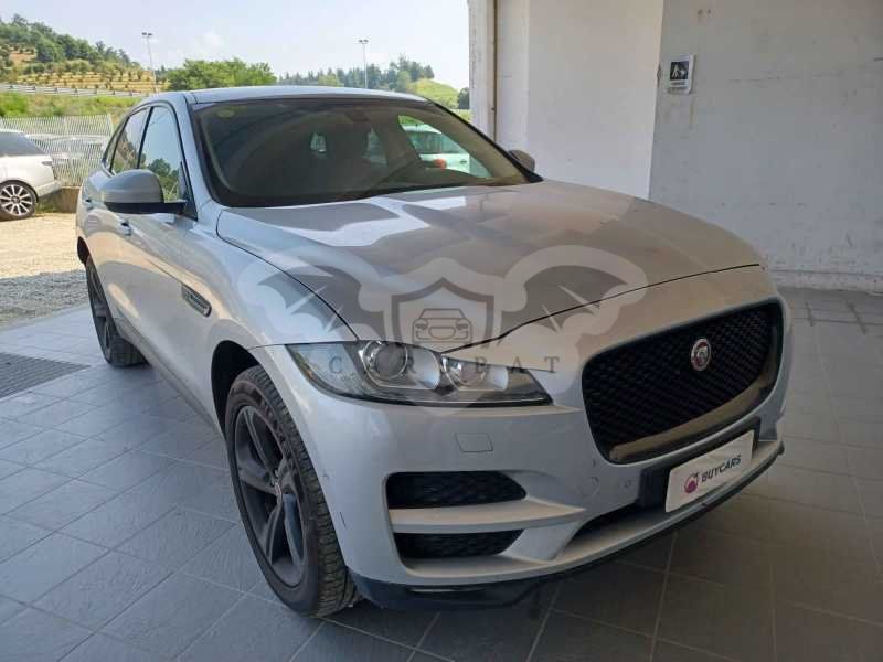 Jaguar F-Pace 2.0d Pure 2016