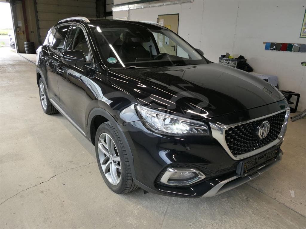 MG EHS Luxury 2022