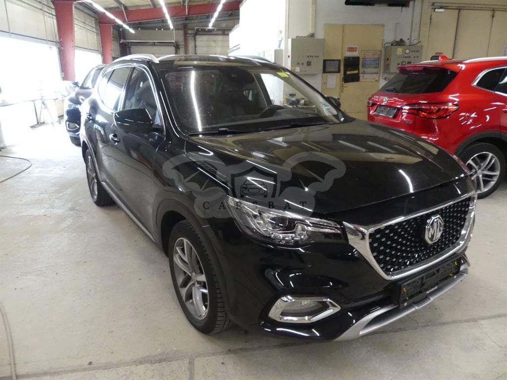 MG EHS Luxury 2022