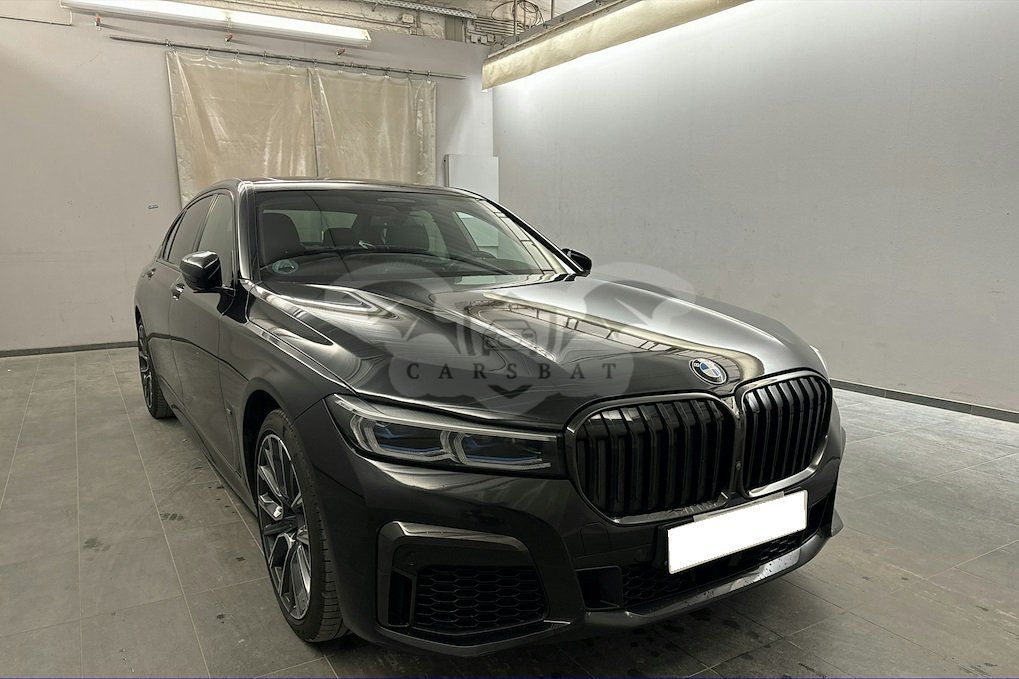 BMW 7 Series Long 745e 2020