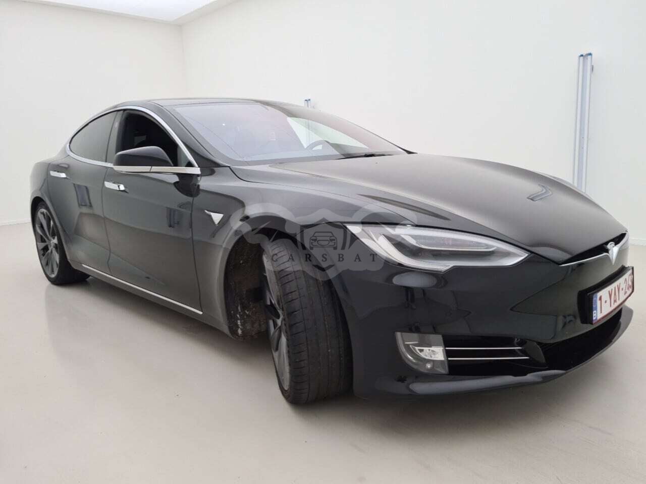 Tesla Model S 2020
