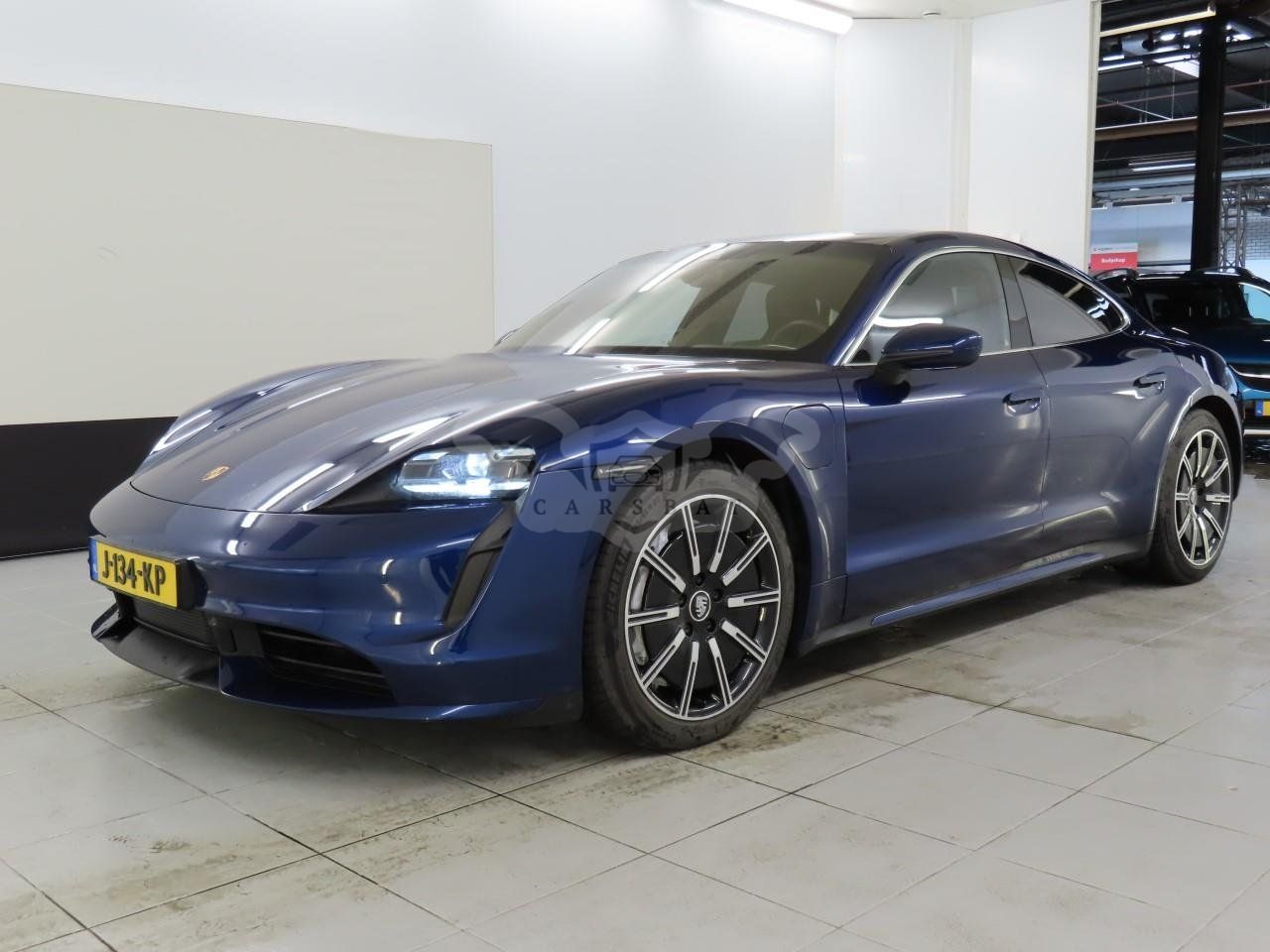 Porsche Taycan Turbo 2020