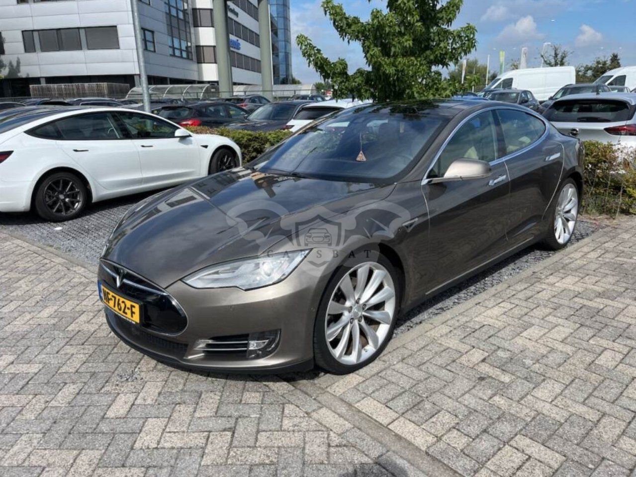 Tesla Model S 85 85 kWh 2015