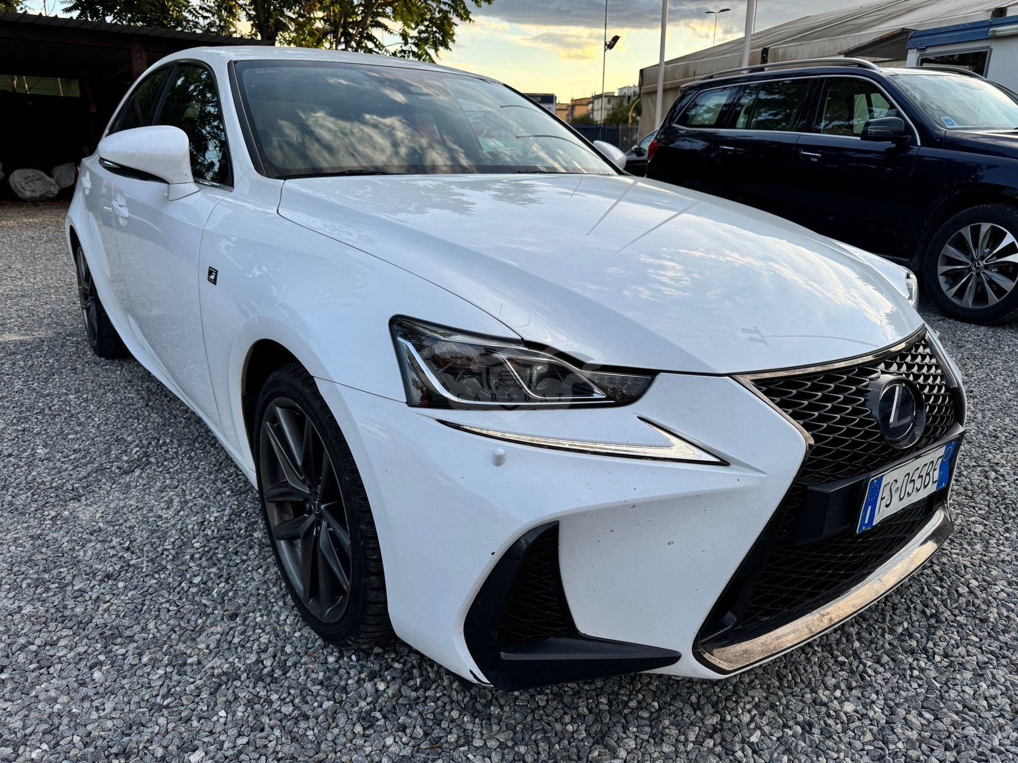 Lexus IS 300h F-Sport 2018