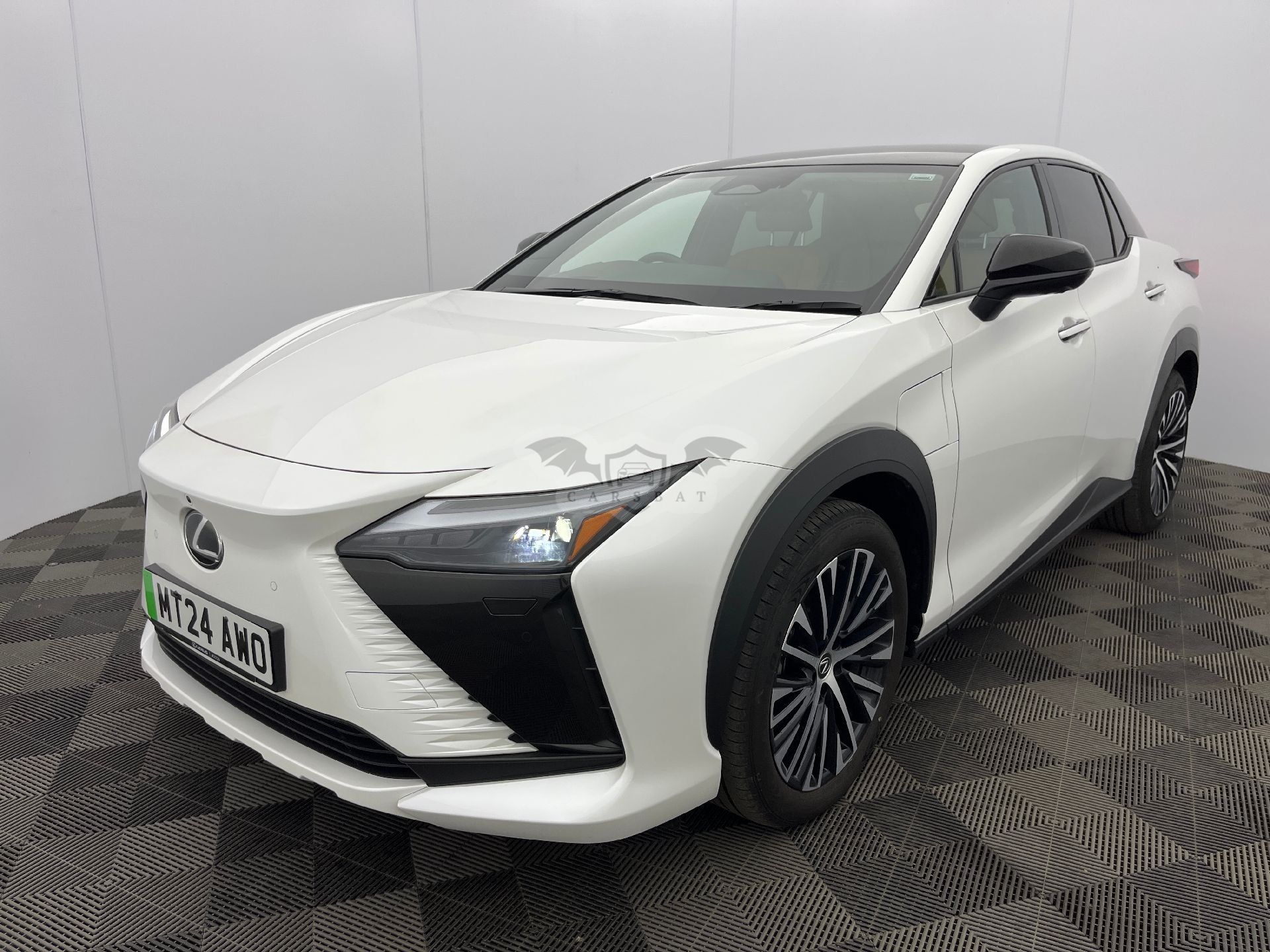Lexus RZ 450e 2024