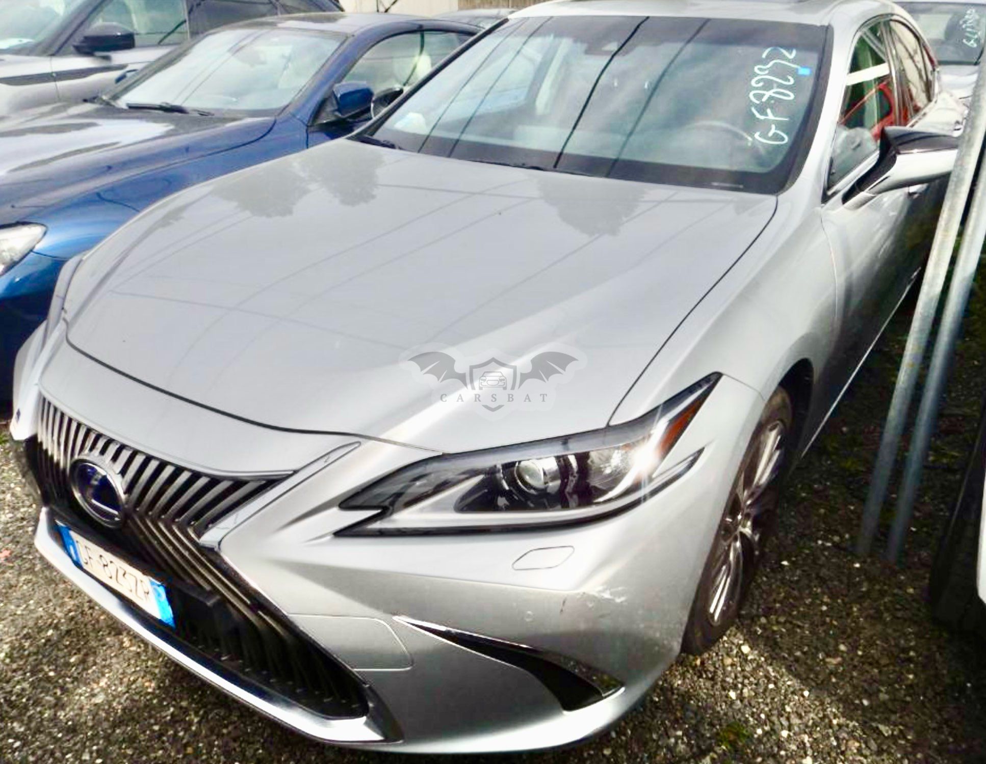 Lexus ES 300h Luxury 2021