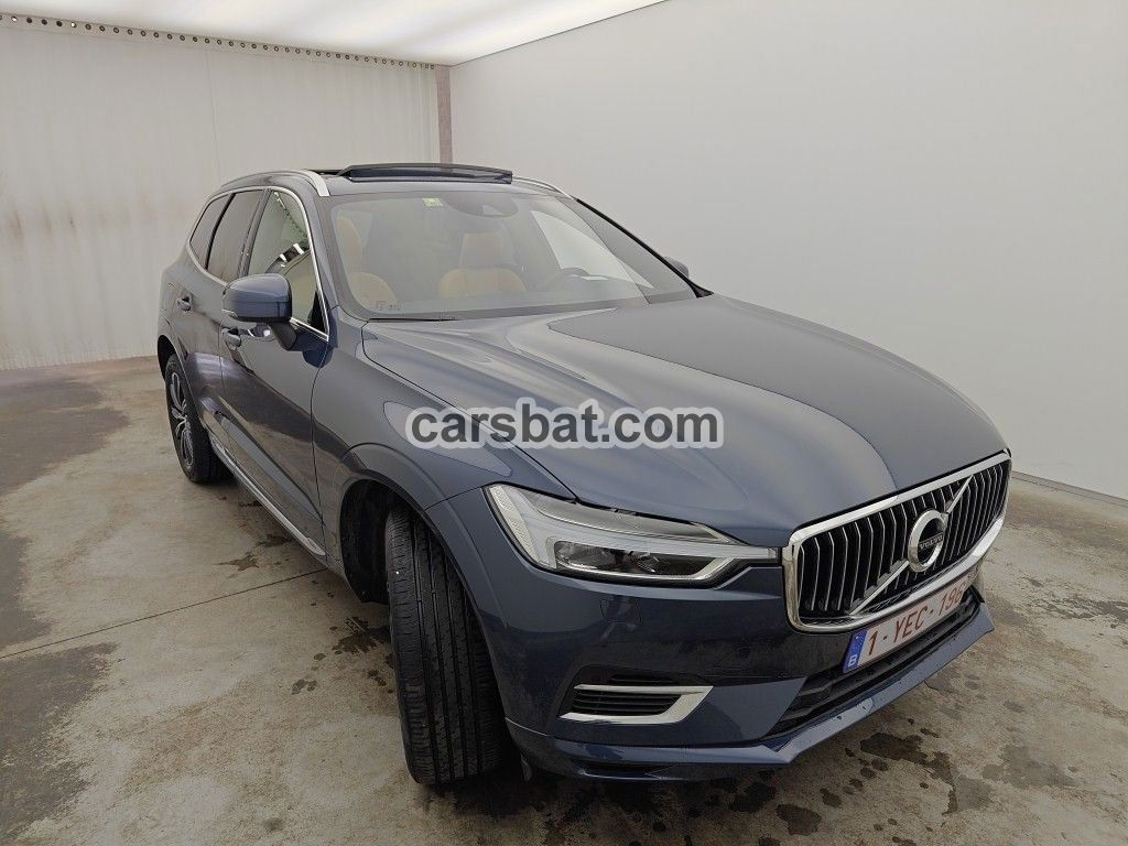 Volvo XC60 T8 Momentum 2020