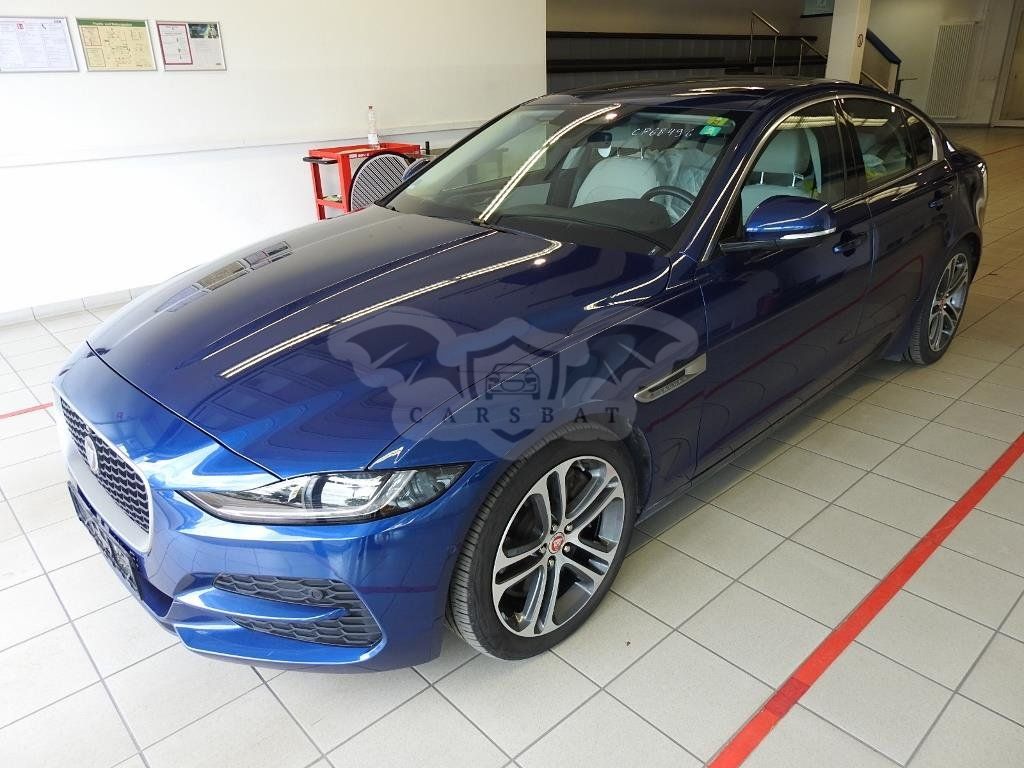 Jaguar XE 2021