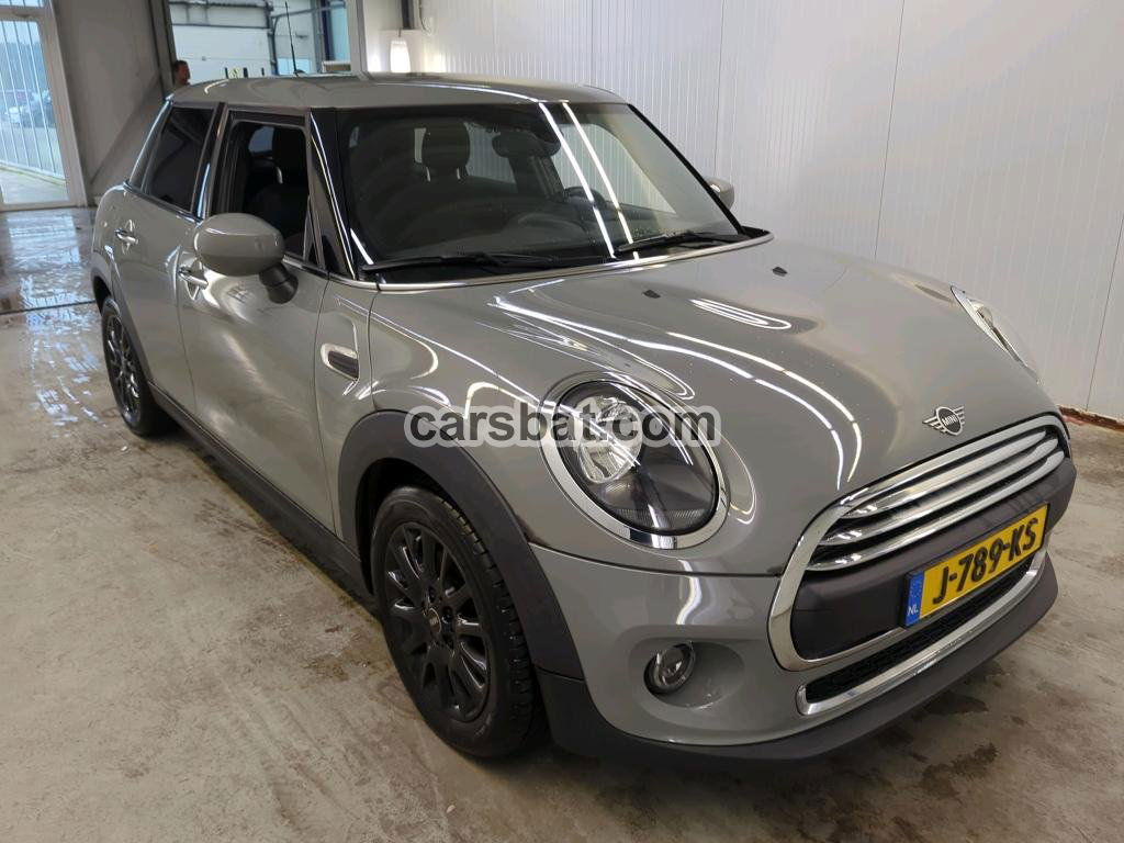 Mini 3 Doors One 1.5 2020