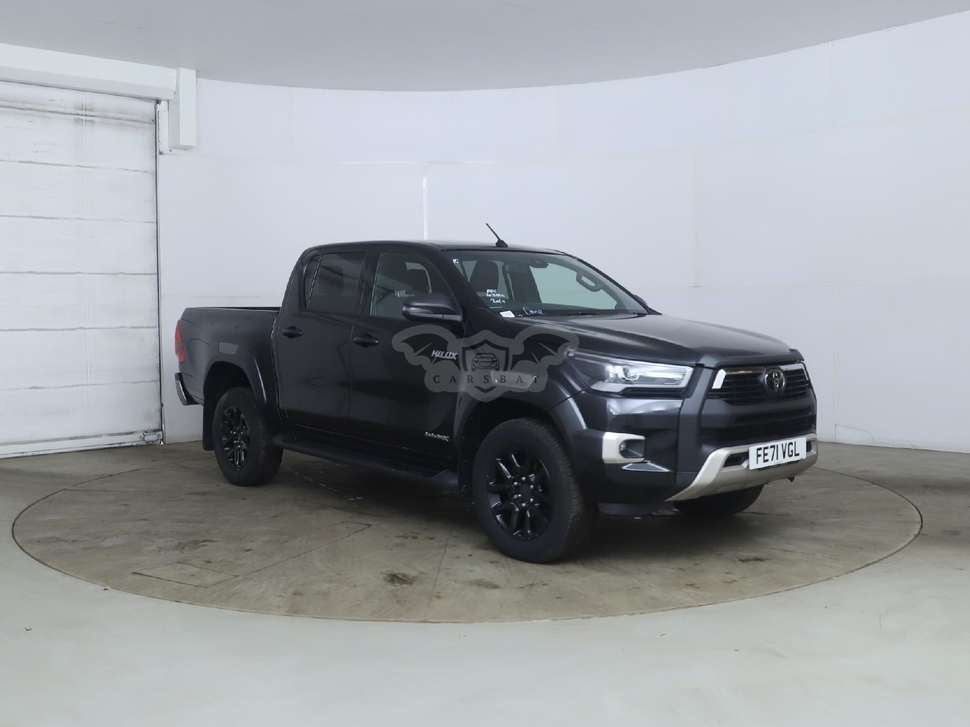 Toyota Hilux 2.8 D-4D Invincible X 2021