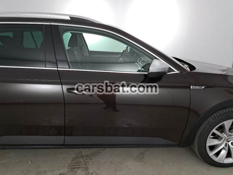 Skoda Superb Combi 2.0 TDI Scout 2021