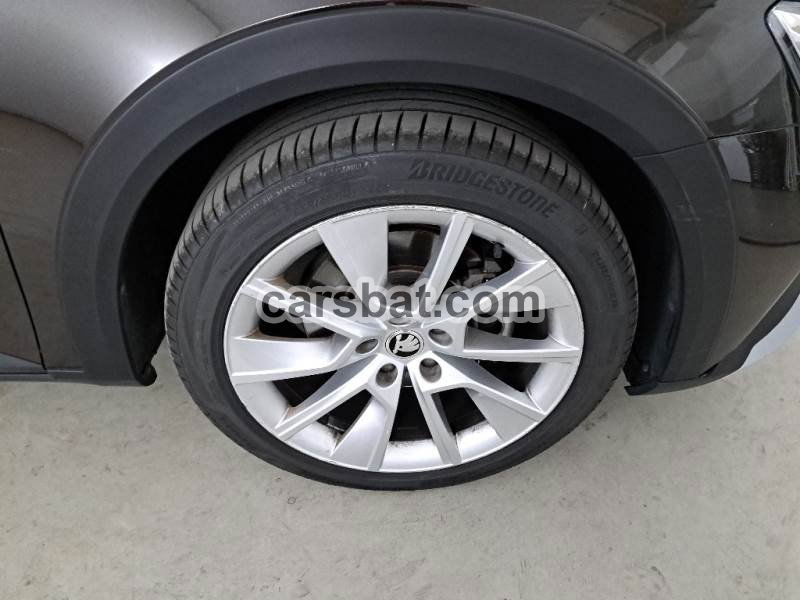 Skoda Superb Combi 2.0 TDI Scout 2021