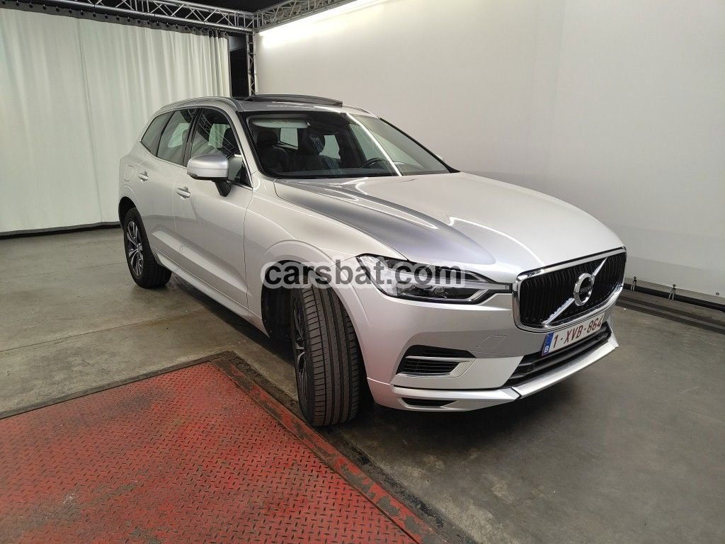 Volvo XC60 T8 Momentum 2020