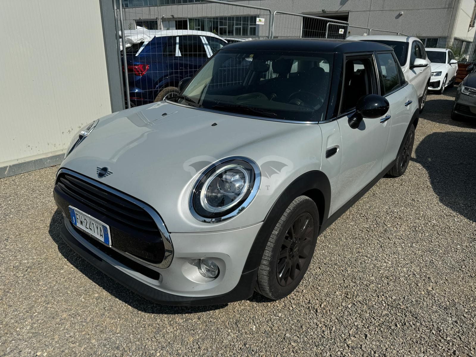 Mini 5 Doors Cooper 1.5 Business 2019