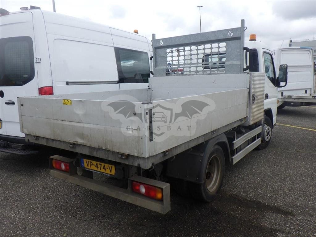 Mitsubishi Fuso Canter 2015