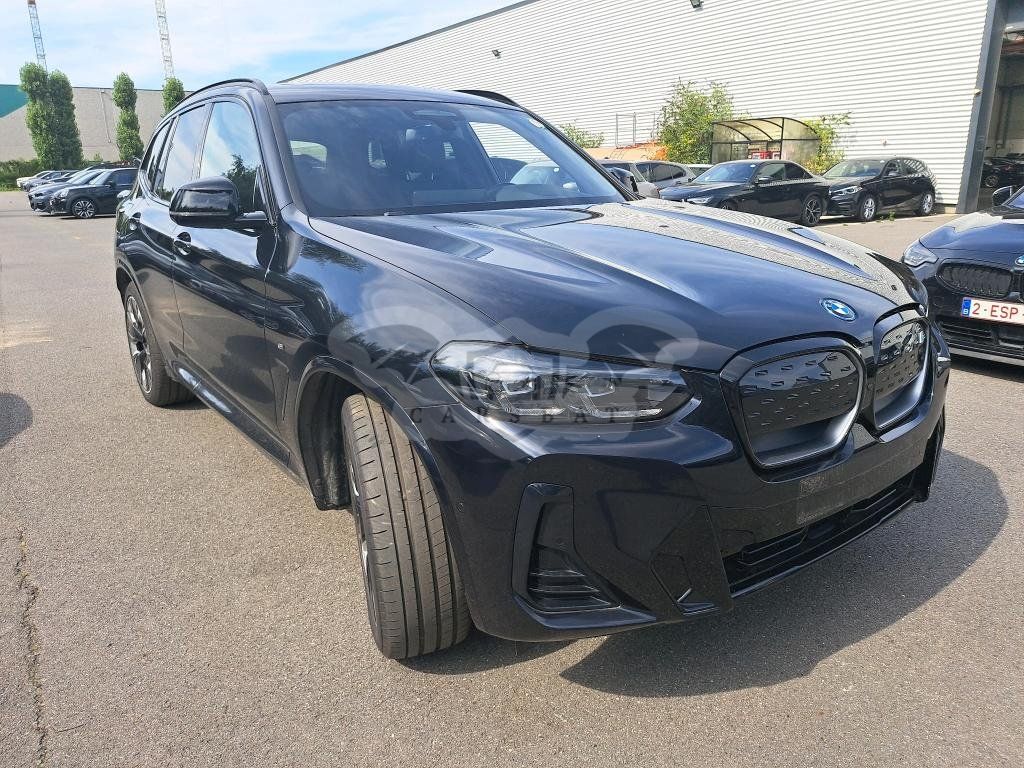 BMW iX3 M sport 2023