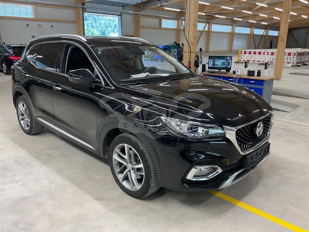 MG EHS Luxury 2022