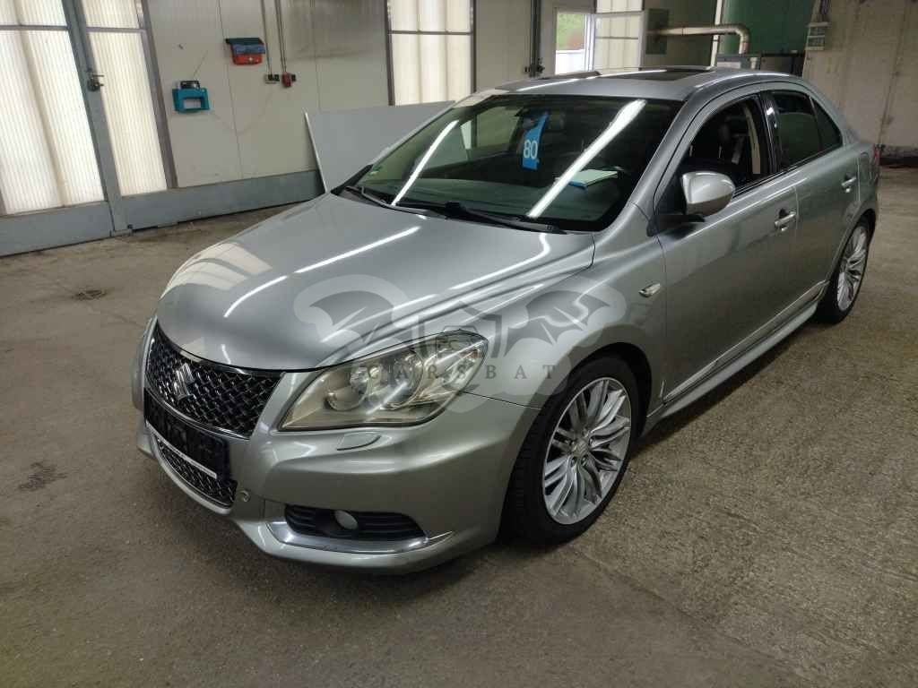 Suzuki Kizashi Sport 2010