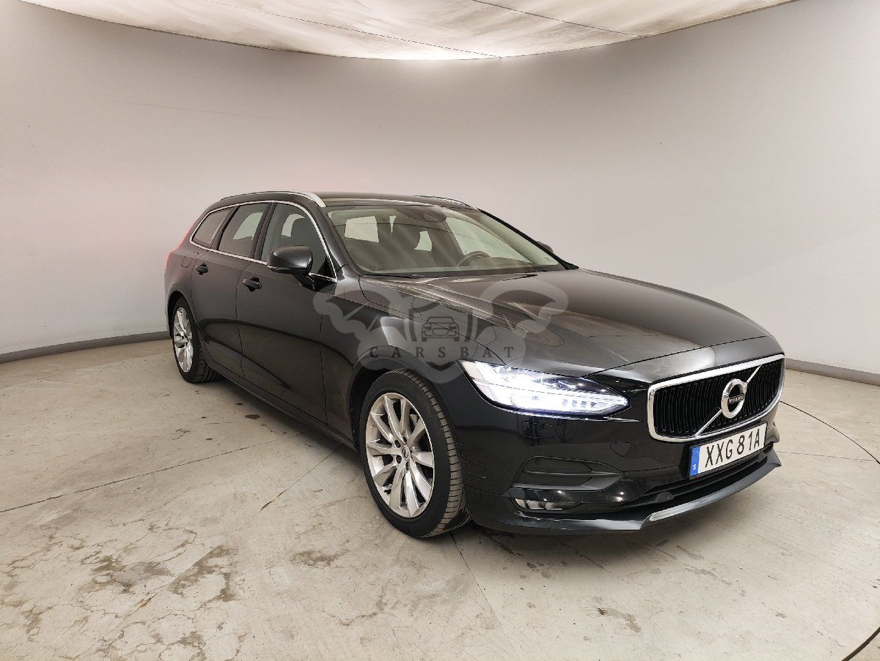 Volvo V90 D4 Momentum 2020