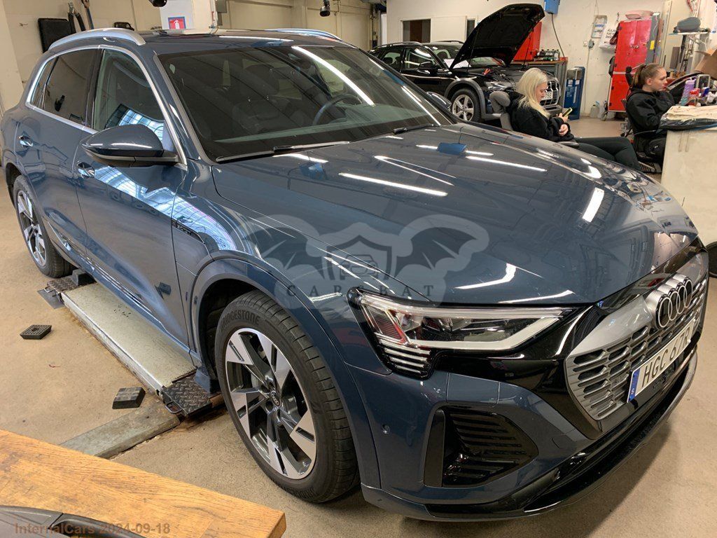 Audi Q8 e-tron 2023